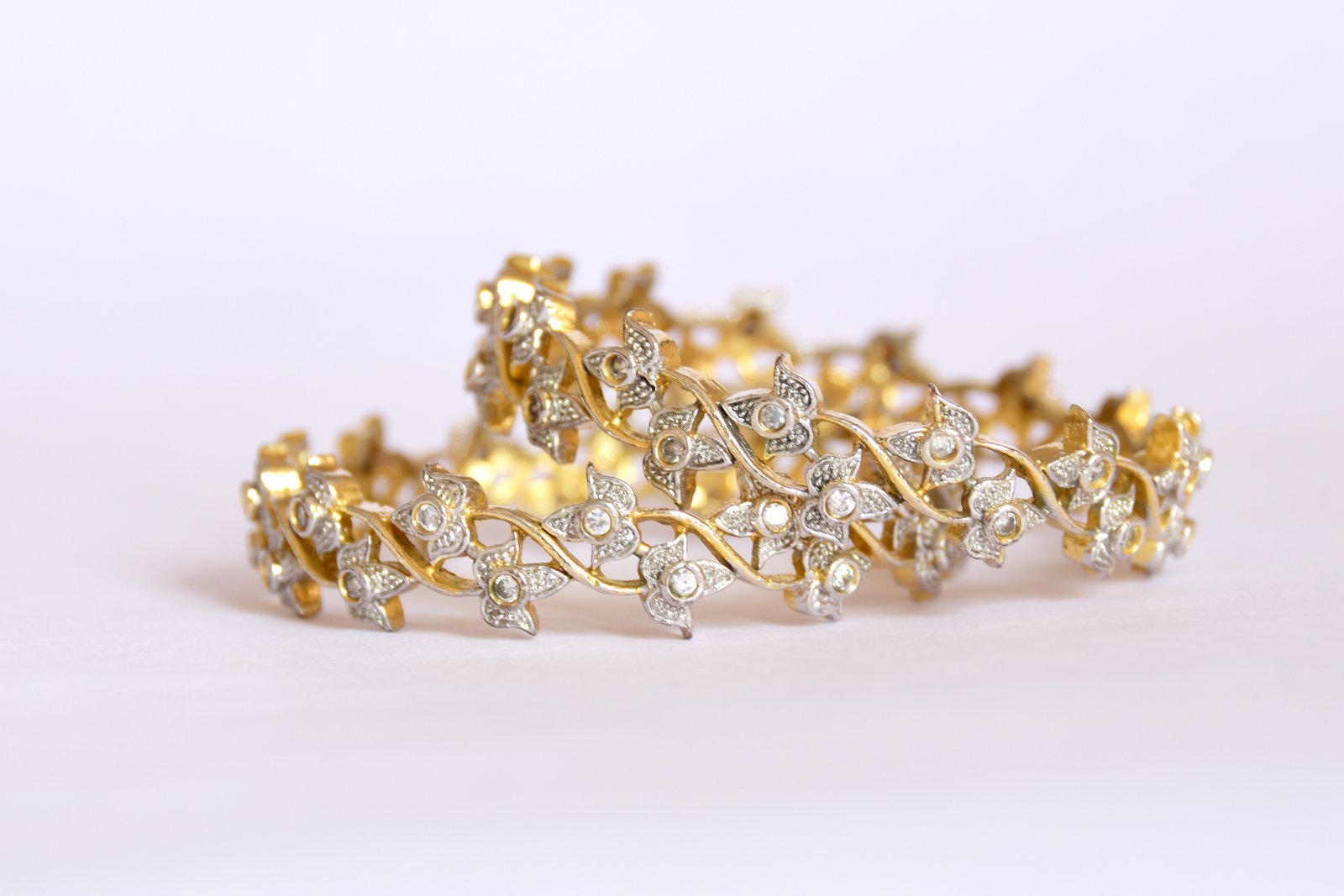 Jewellery Photography in Pune: Capturing Elegance, Luxury & Brilliance with Khobare Studio